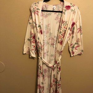 NWOT Soft Floral Short Robe